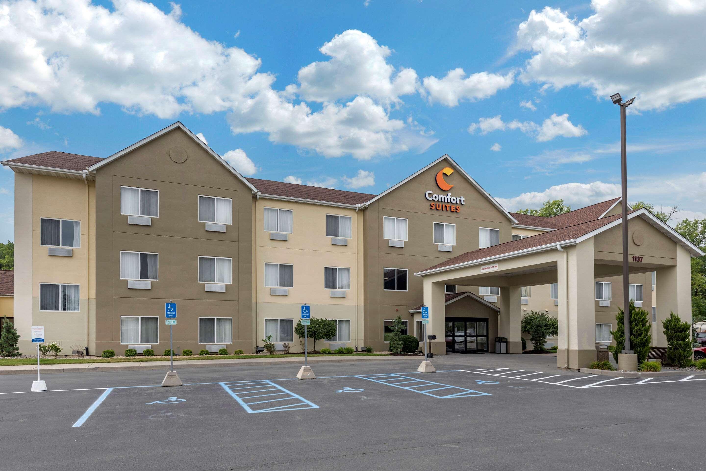 Comfort Suites Auburn Near I-69 Экстерьер фото